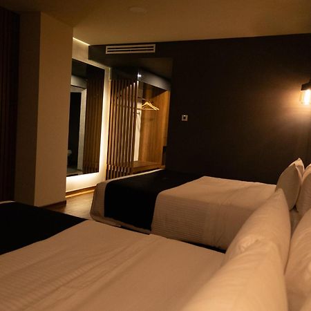Hotel Yoru 克雷塔罗 外观 照片